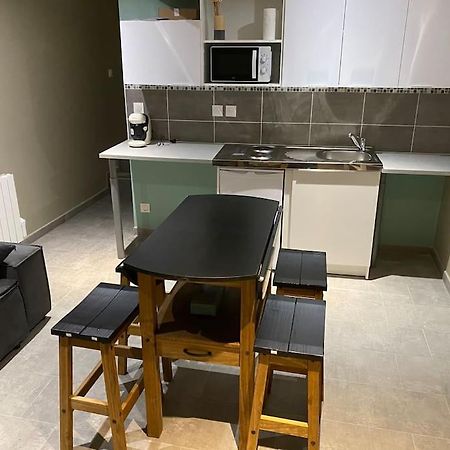 Appartement 8 - Hyper Centre - 1 A 6 Personnes Douai Kültér fotó
